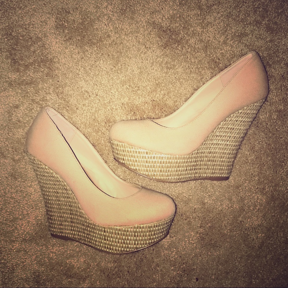 Steve Madden Wedges